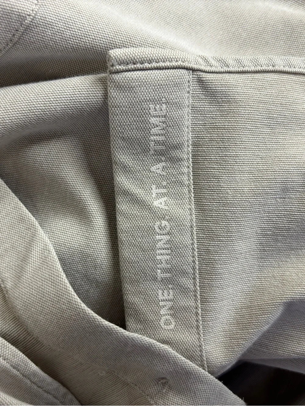 Lululemon Commission long sleeve button up shirt size medium